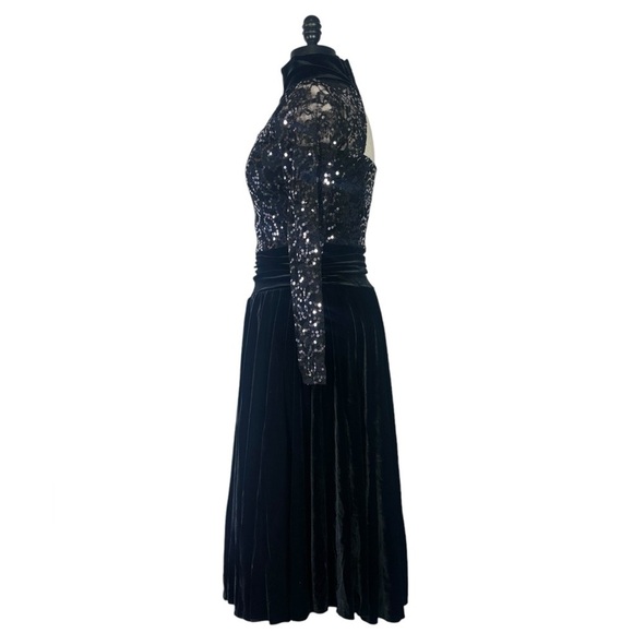 Algy black plush velvet lace and sequin performance dress size small - Picture 9 of 17